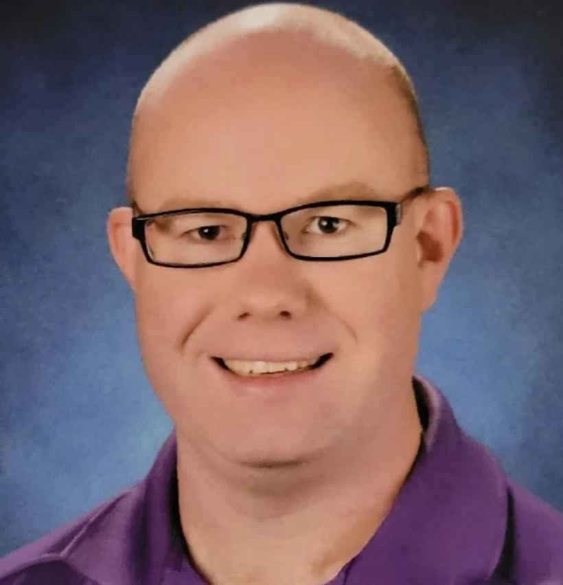 Steve Klug Death, a Richland resident and mathematics teacher at Hanford High School, was one of the victims who died by suicide on October 25, 2023. The suicide, which occurred at his home, involved a note and a firearm. The motive behind his suicide is still unknown.